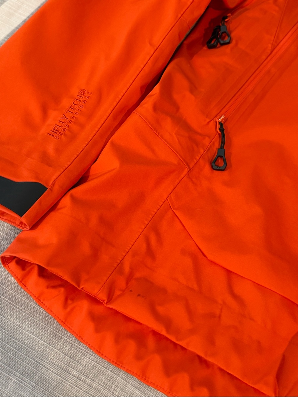 Helly Hansen Men’s Odin 9 Worlds 2.0 Outdoor Shell Jacket - Picture 3 of 8